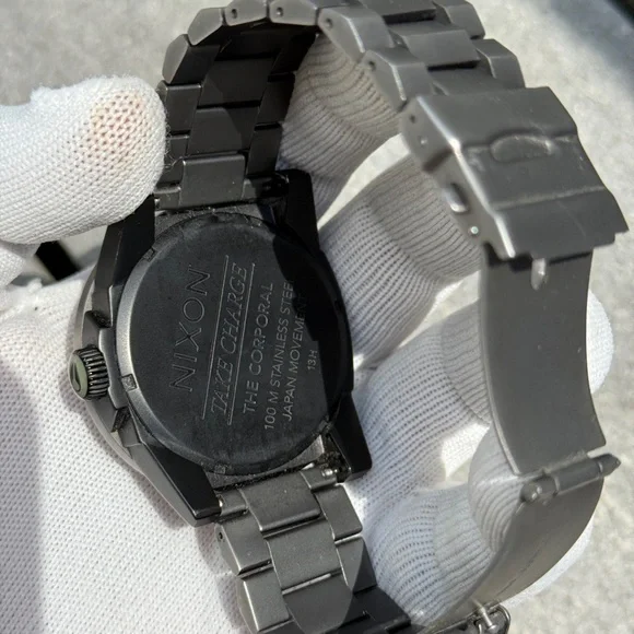 Nixon Corporal Stainless Steel GrayWatch men’s